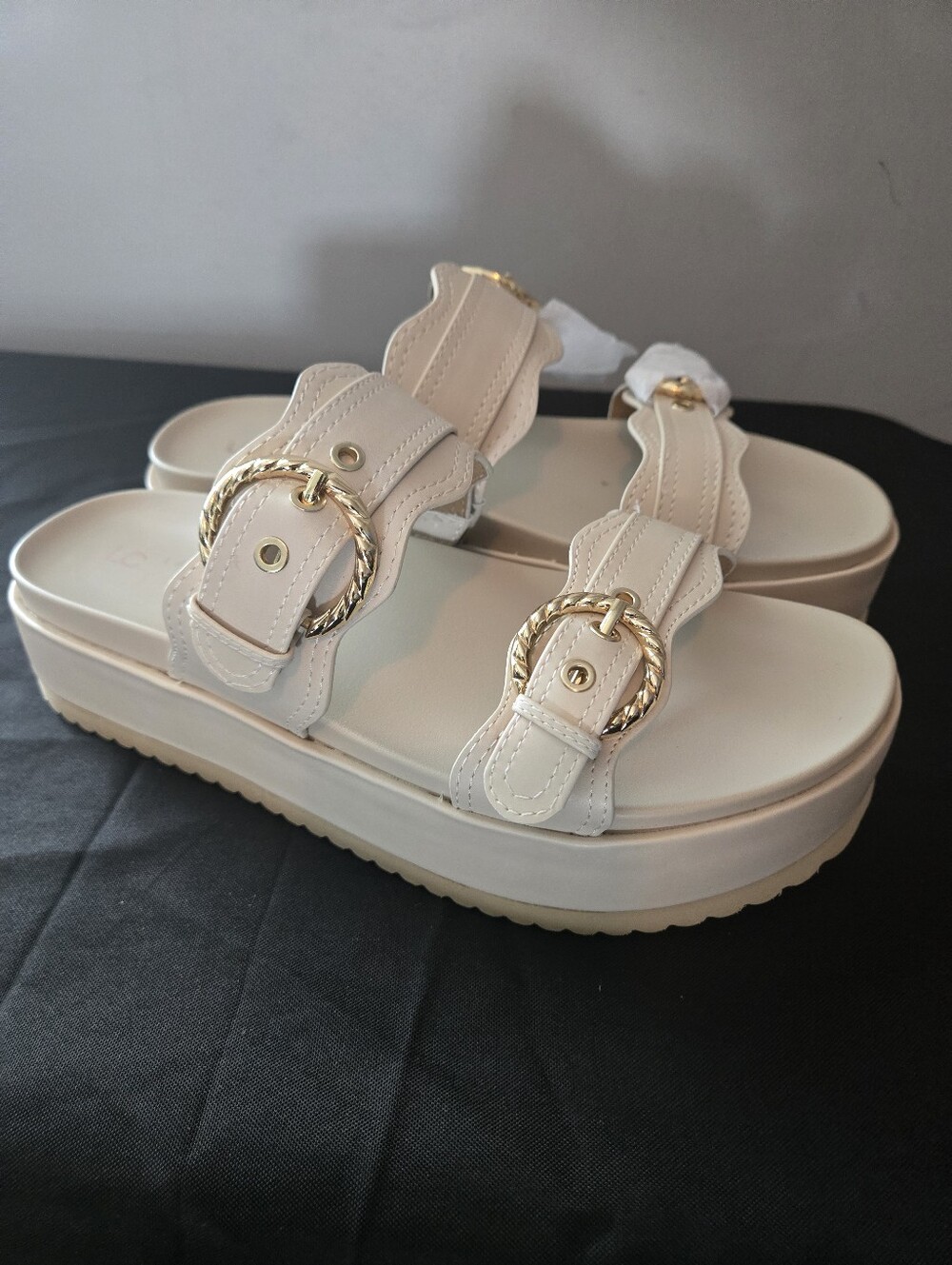 LC Lauren Conrad Headasa Platform Slide Sandals Bone Gold Buckle Women's Size 9